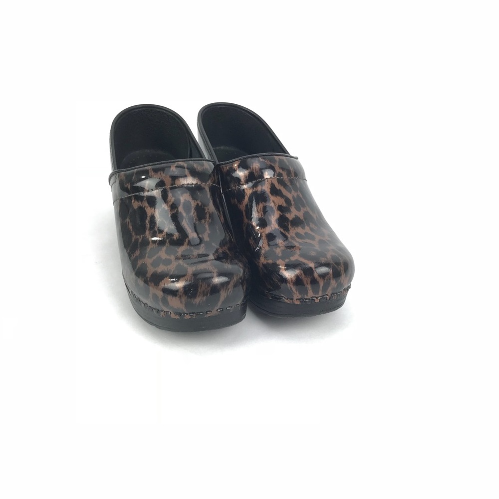 Dansko Leopard print woman’s clogs - Picture 2 of 6